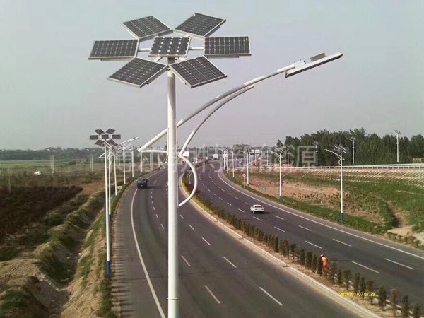 太阳能路灯
